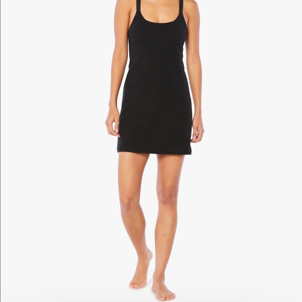 Beyond Yoga Move It dress XS , New with tags